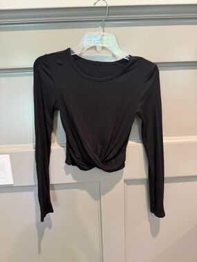Vuori long sleeve twist tank